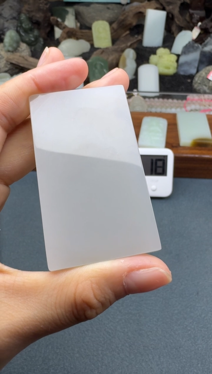 和田玉未镶嵌颈饰开心