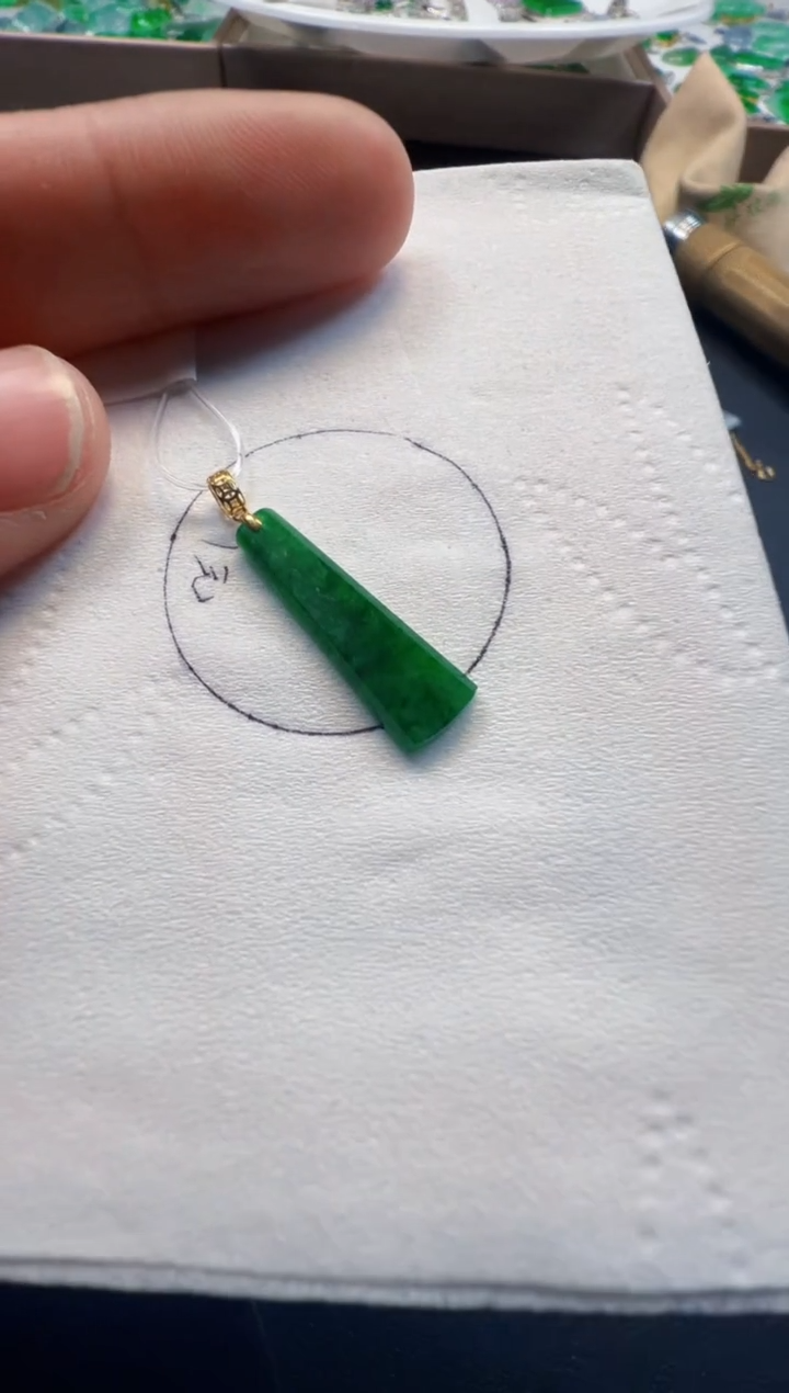 【闪购商品】定制翡翠18K金镶嵌168元