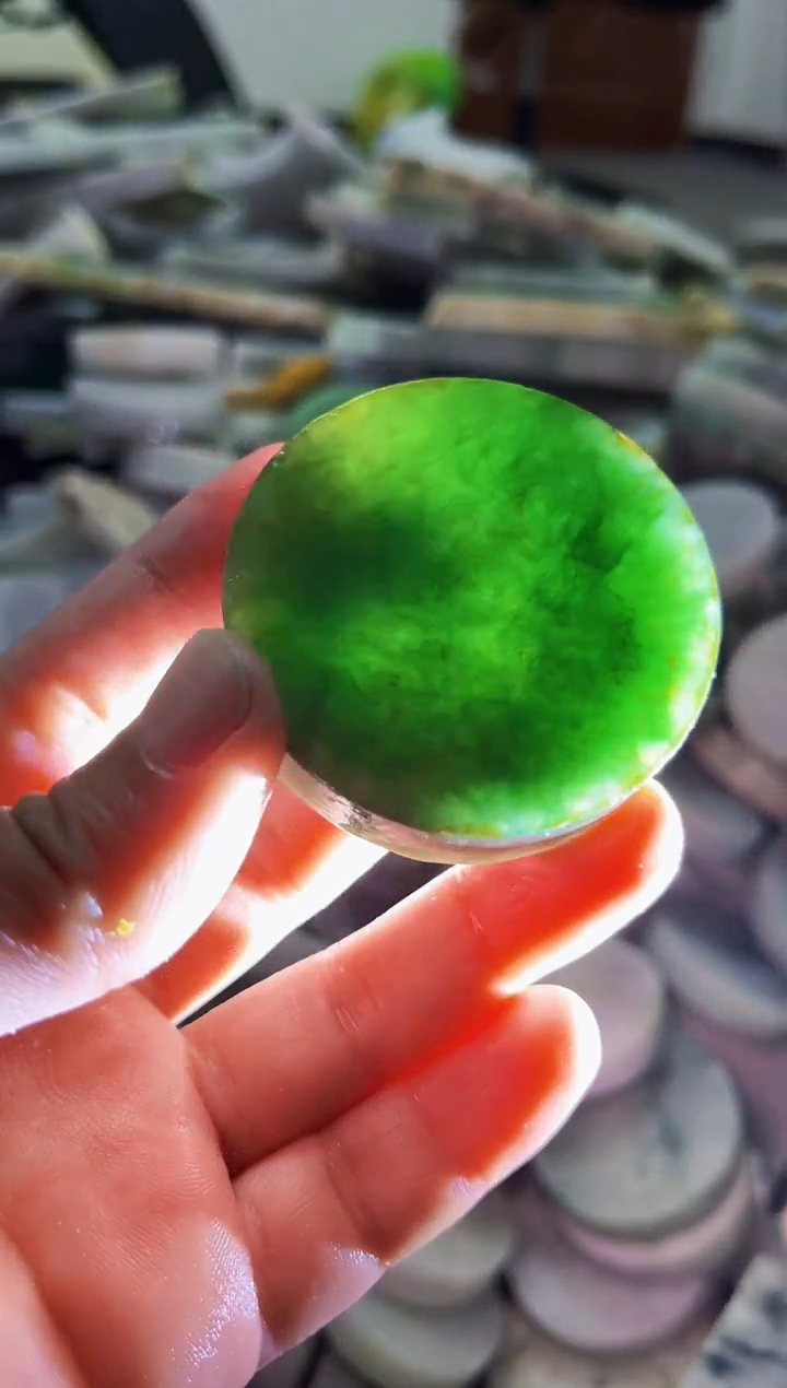 【闪购商品】翡翠挂件未镶嵌A货康壹200