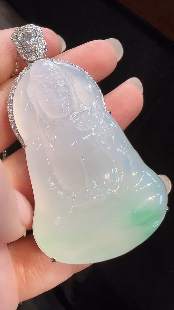 吊坠(不含链)18K金镶嵌翡翠AL6