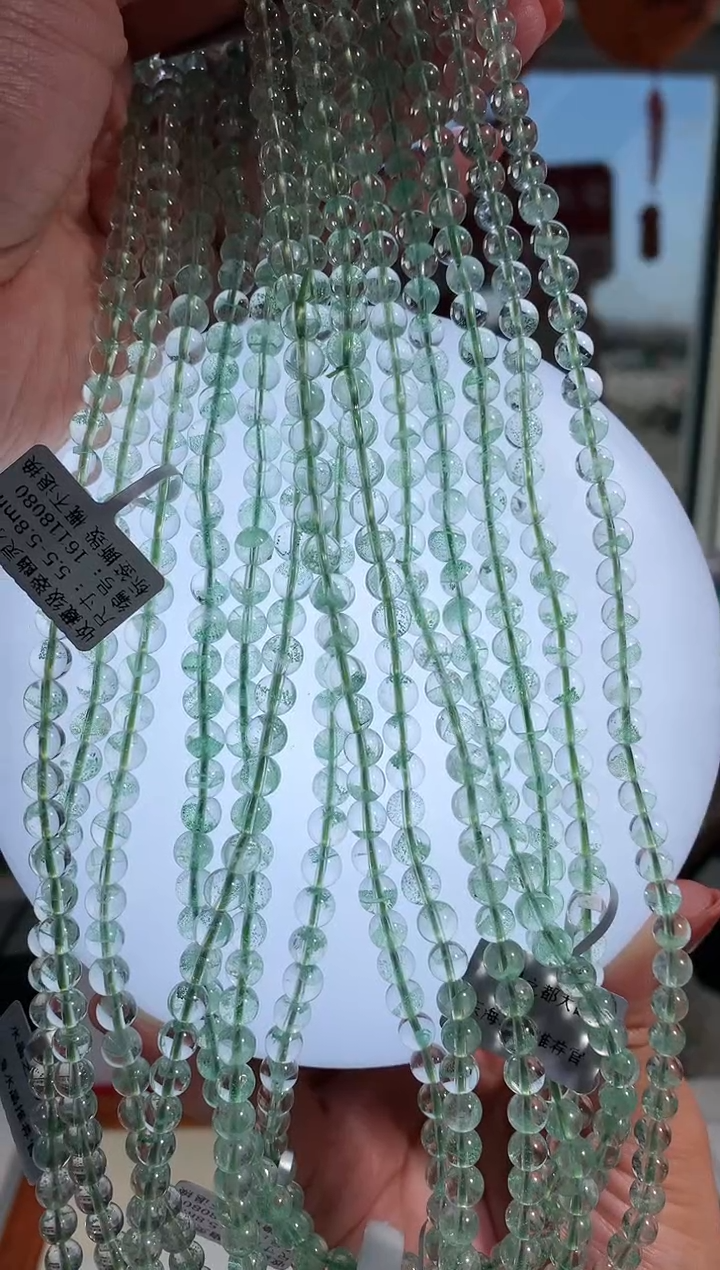 【闪购商品】水晶手链未镶嵌5.8mm左右三圈翠幽灵手链多样性发其一