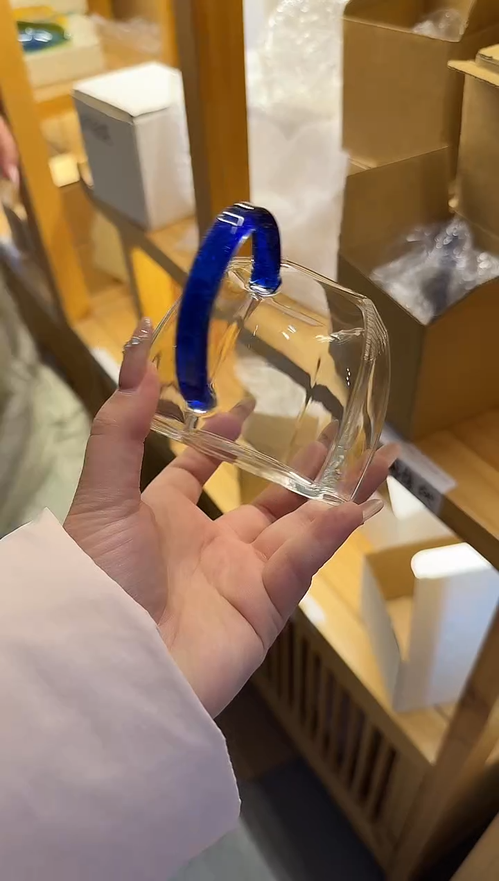 斑斓楞然公道杯 