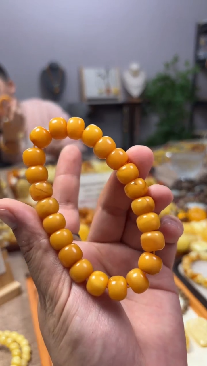 【闪购商品】蜜蜡裸石未镶嵌手串