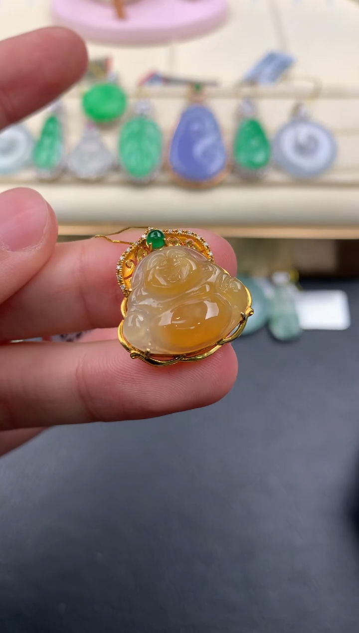 【闪购商品】翡翠颈饰18K金镶嵌Q557     