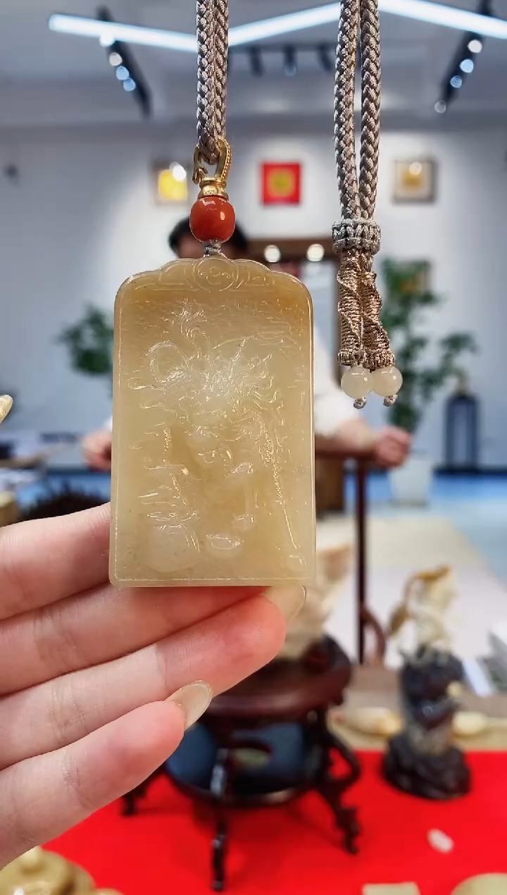 【闪购商品】和田玉挂件未镶嵌麒麟牌