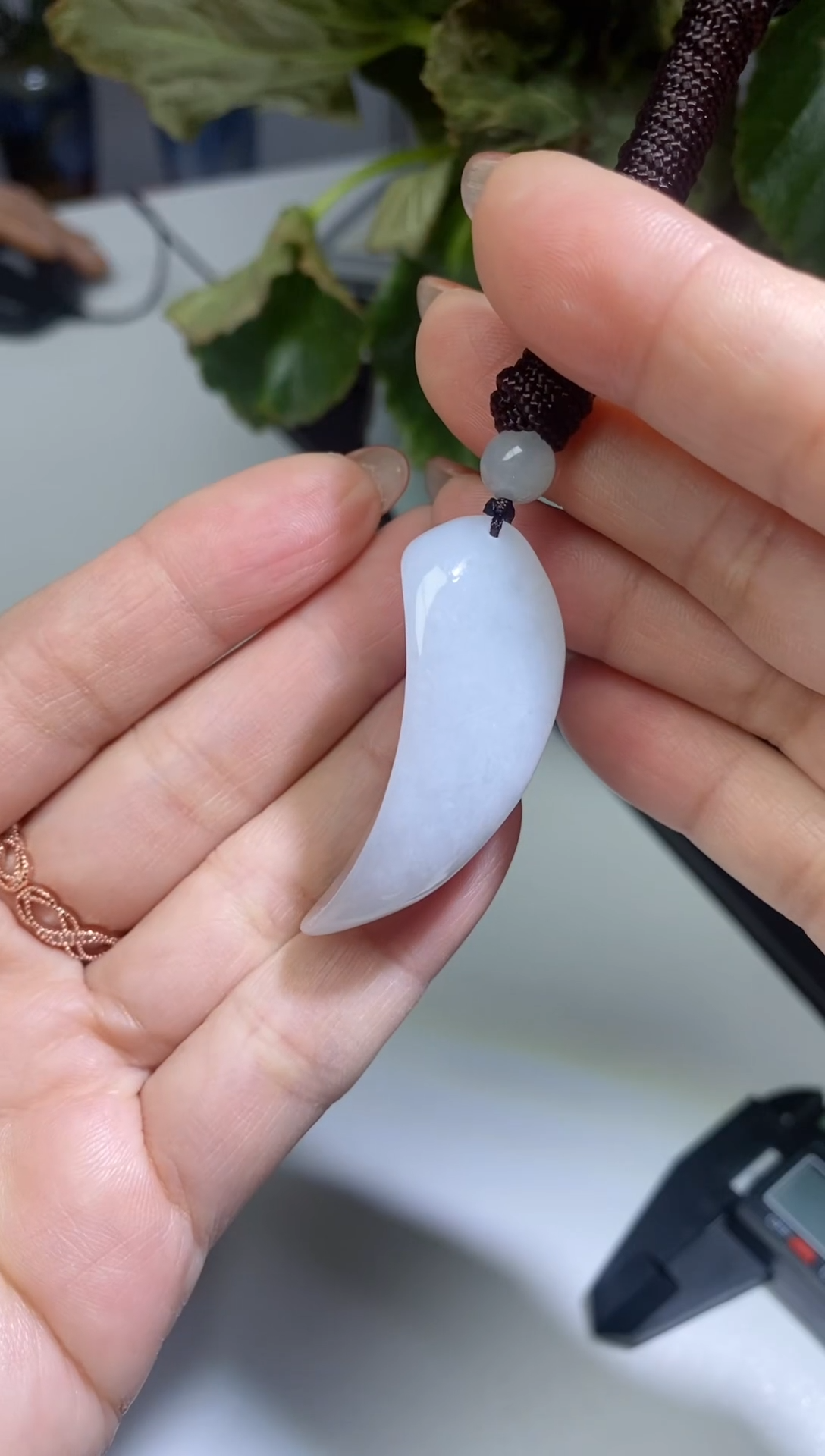 【闪购商品】翡翠颈饰未镶嵌天然缅甸翡翠A货随型挂件
