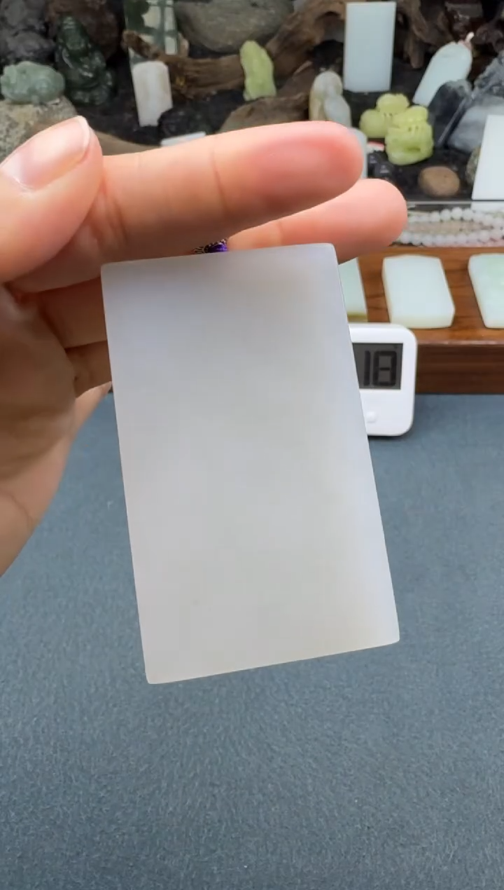 【闪购商品】和田玉颈饰未镶嵌开心