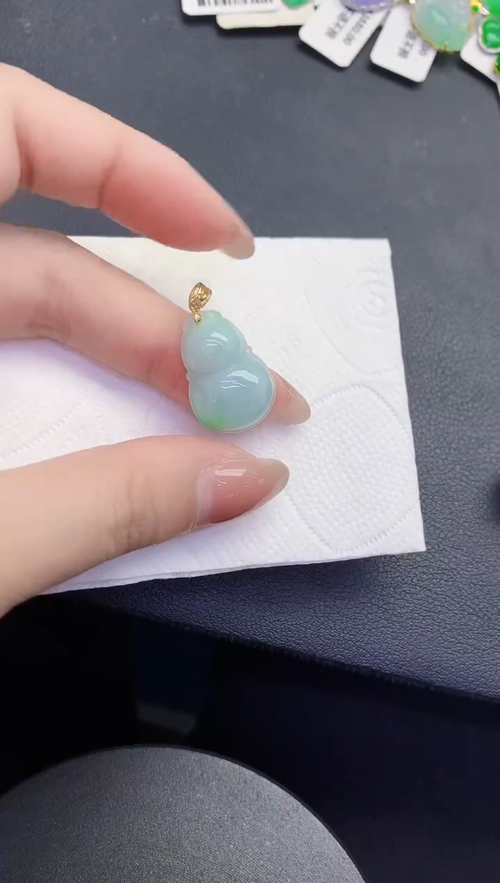 颈饰未镶嵌翡翠缅甸天然翡翠A货