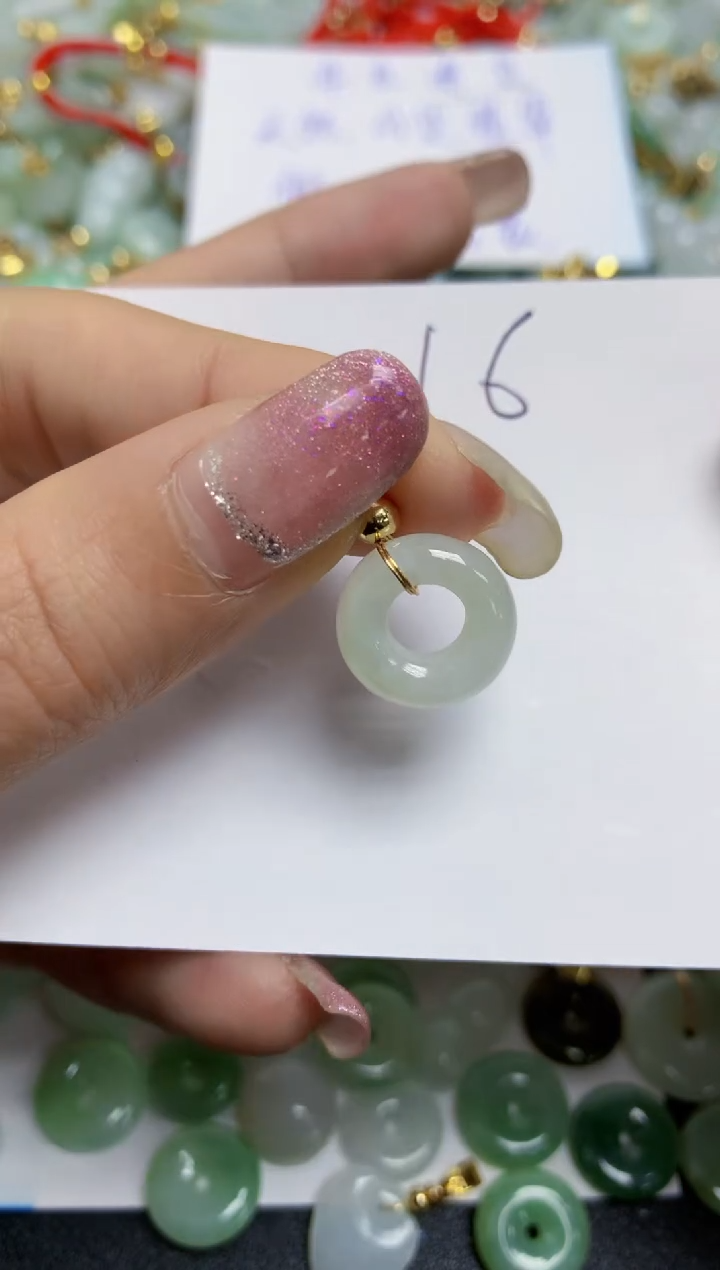 【闪购商品】翡翠颈饰合金天然翡翠A货