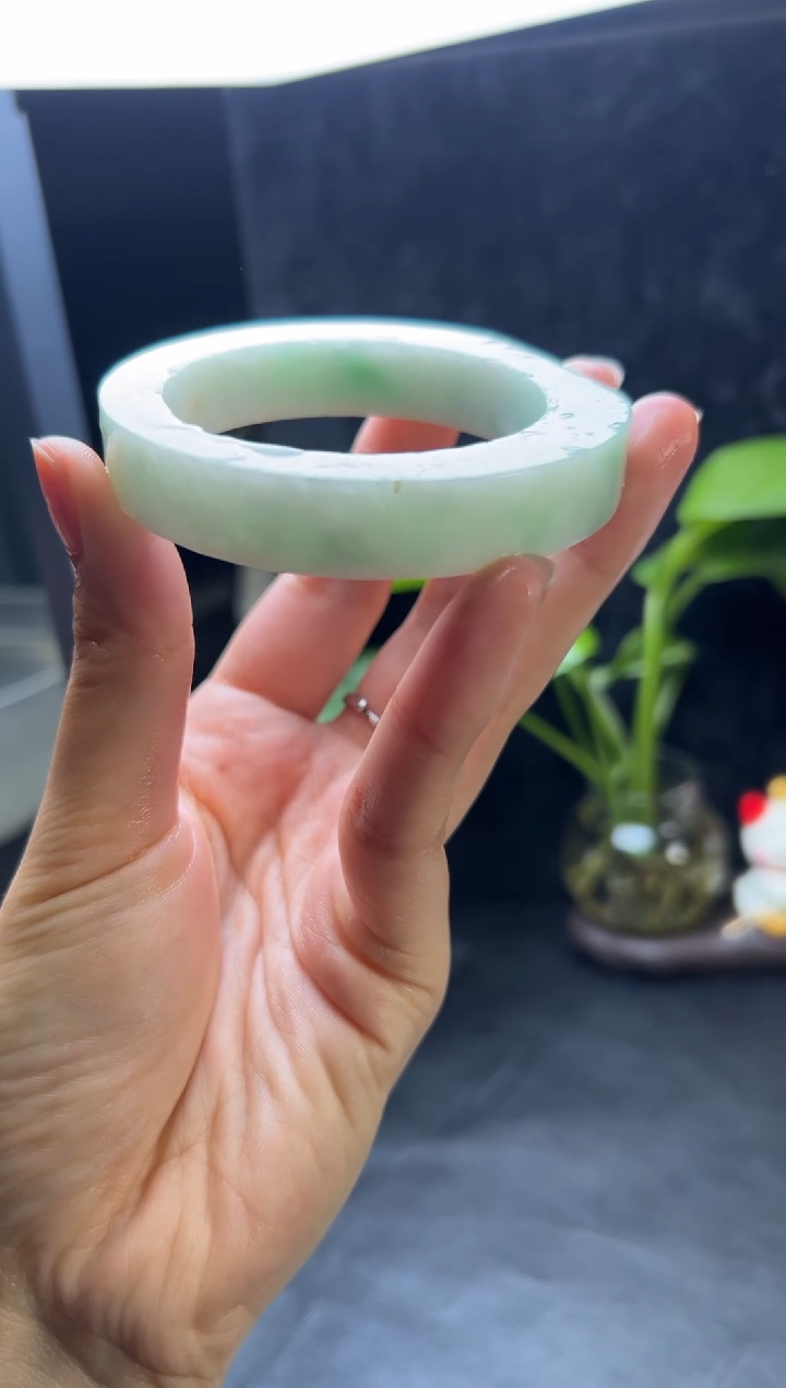 【闪购商品】定制翡翠手镯未镶嵌手镯