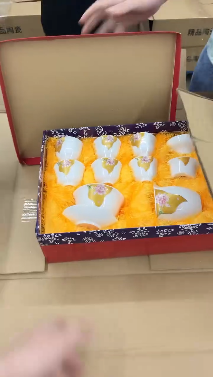 瓷片小强茶具套装