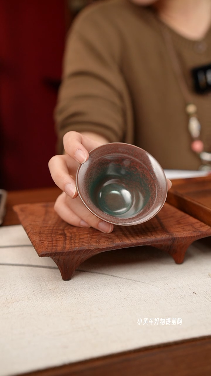 【闪购商品】摆件小师妹-钧瓷-信任