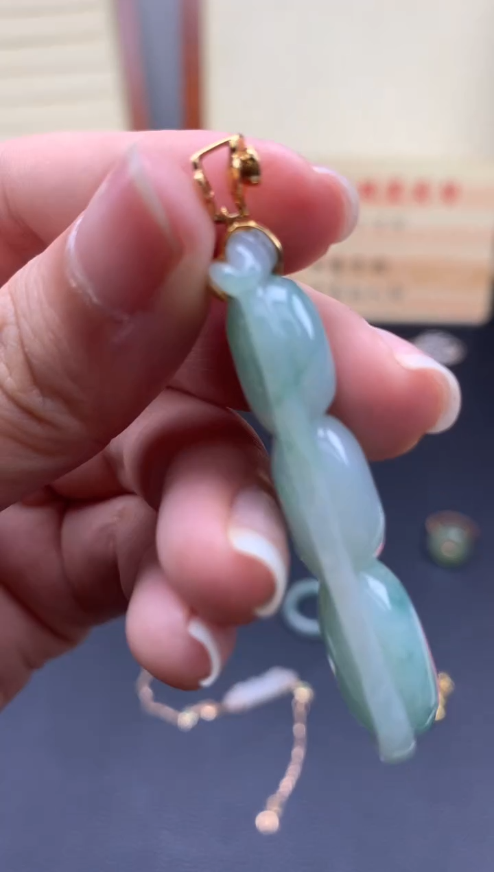 【闪购商品】定制翡翠18K金镶嵌。。。。。。。