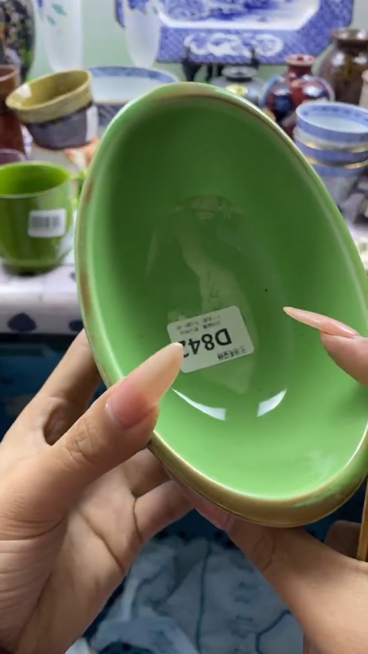 其他家***主回流瓷器默认微瑕，谨慎勿拍D842