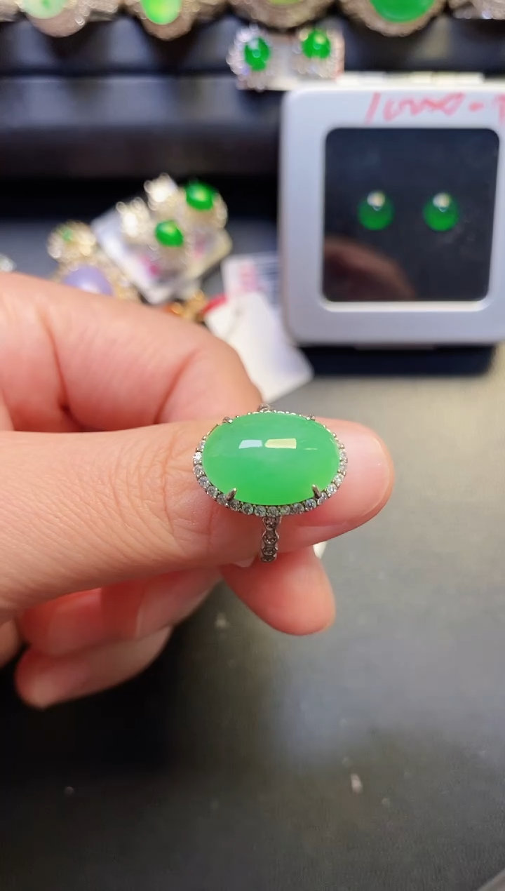 银S925镶嵌戒指翡翠天然