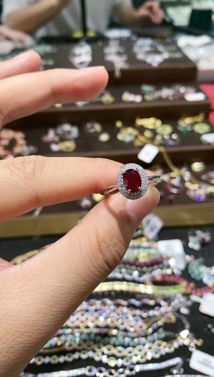 【闪购商品】红宝石戒指银S925镶嵌戒指