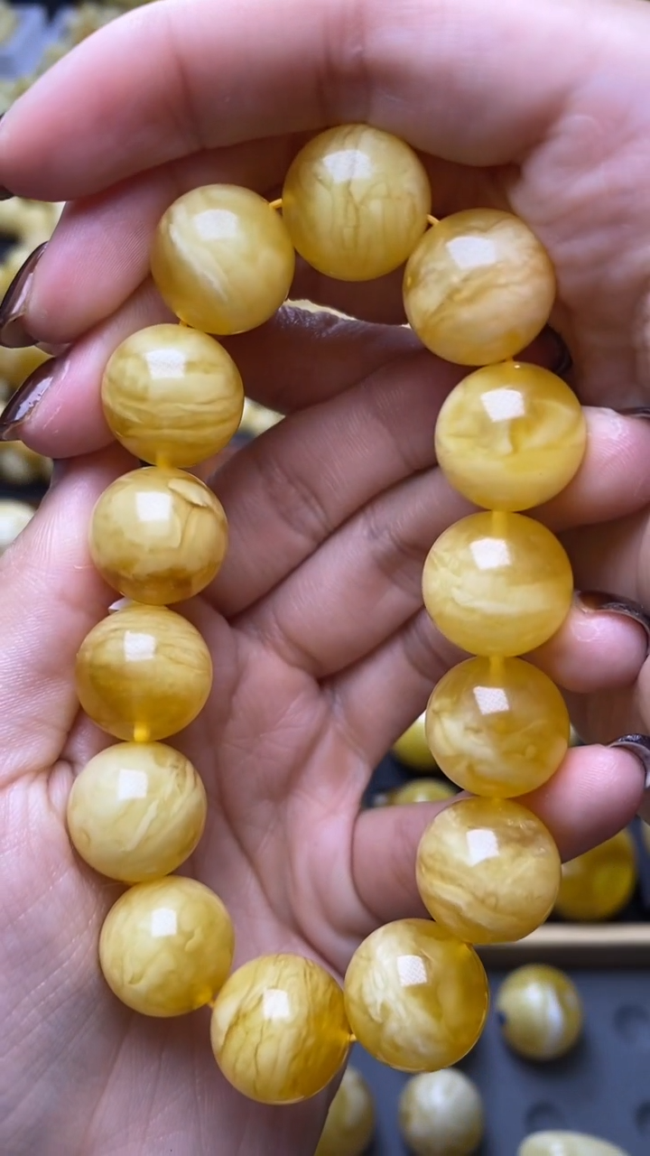 【闪购商品】琥珀裸石未镶嵌蜜蜡.97