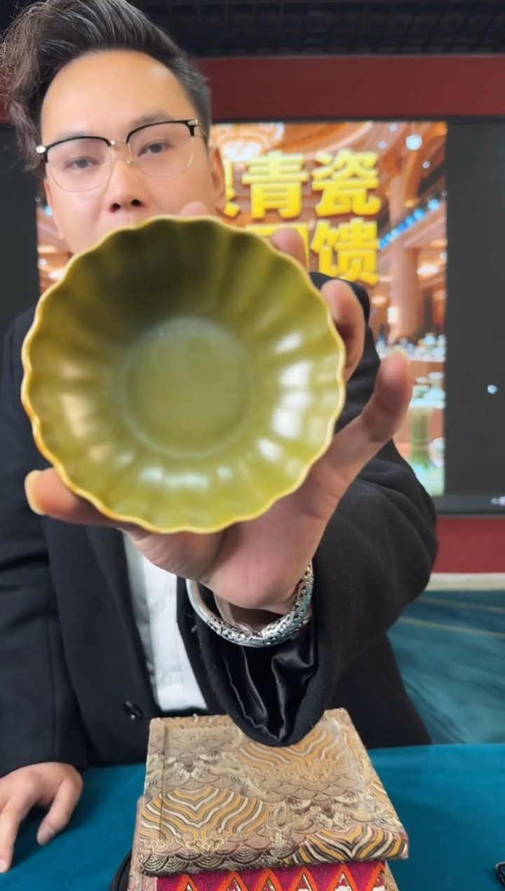 摆件陶景德镇流水2