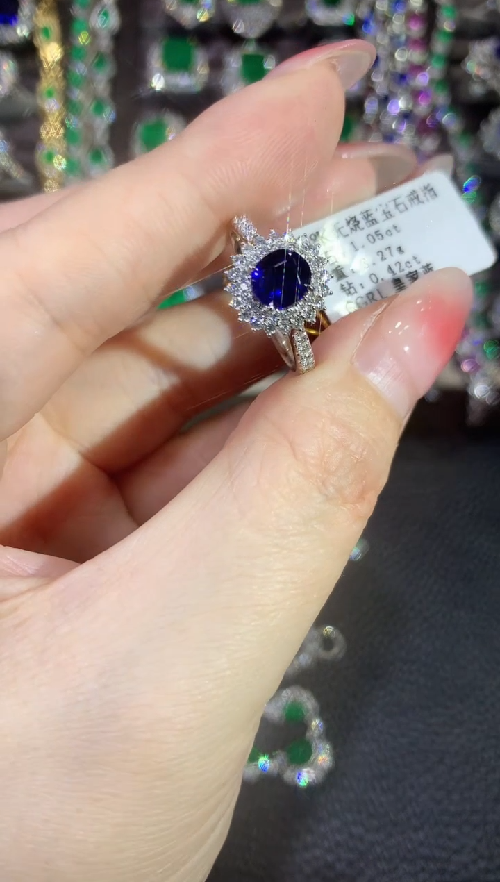 【闪购商品】蓝宝石戒指18K金镶嵌C32