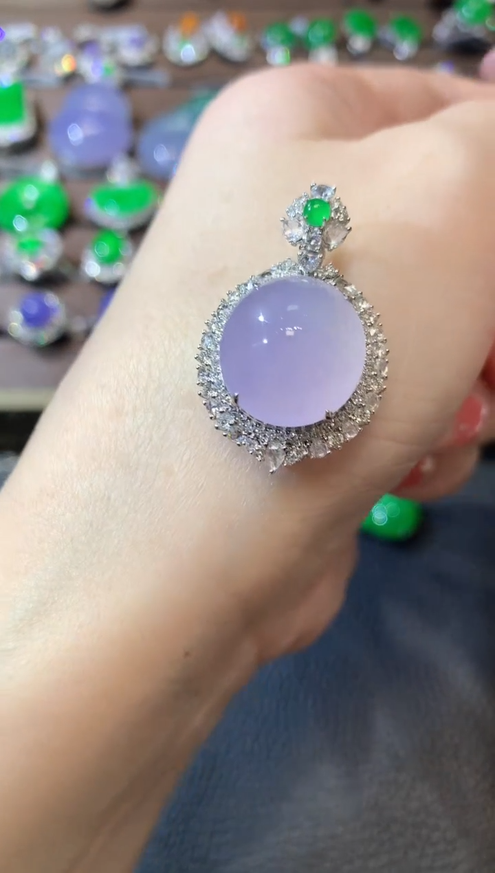 【闪购商品】翡翠吊坠(不含链)18K金镶嵌C36 紫货有一定色差