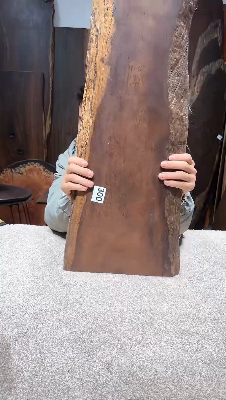 【闪购商品】风车木（黑檀木）尺寸70*28*2.5编号300