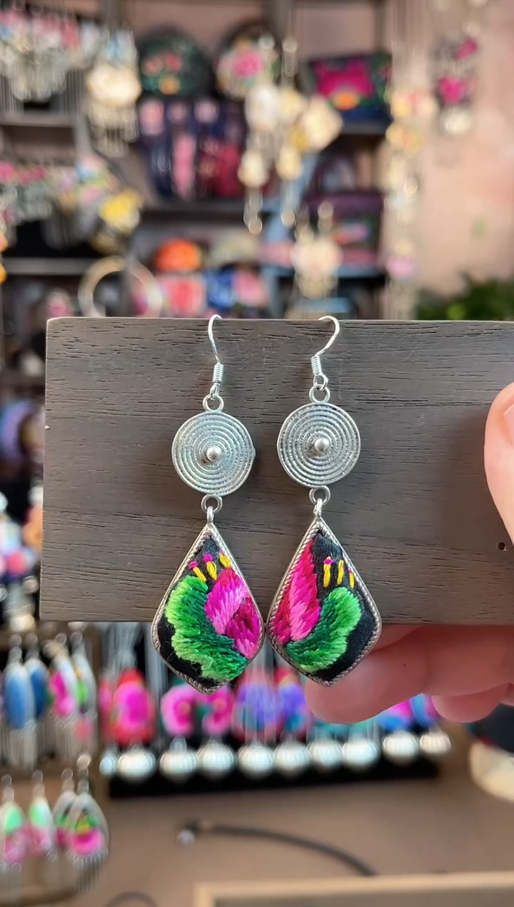 织绣   民族风手工非遗老绣饰品412