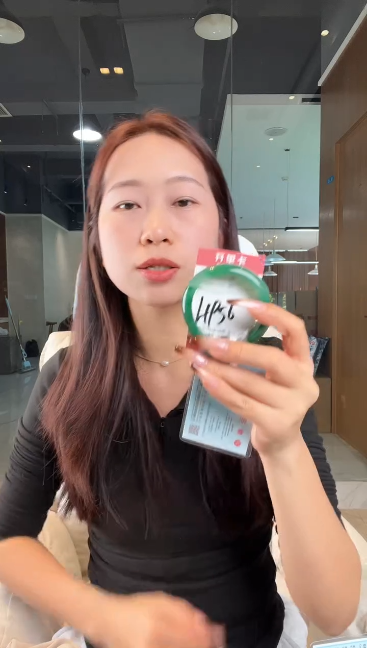 【闪购商品】石英质玉手镯未镶嵌非洲翠