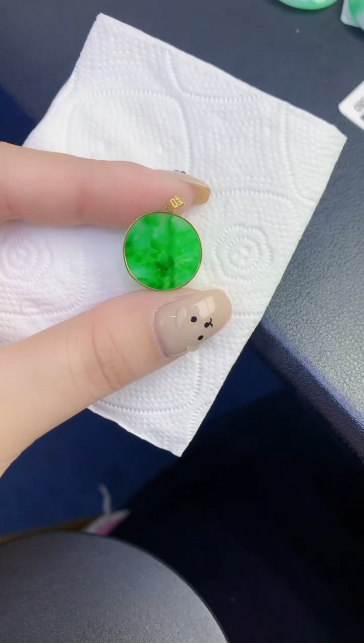 颈饰18K金镶嵌翡翠缅甸天然翡翠A货