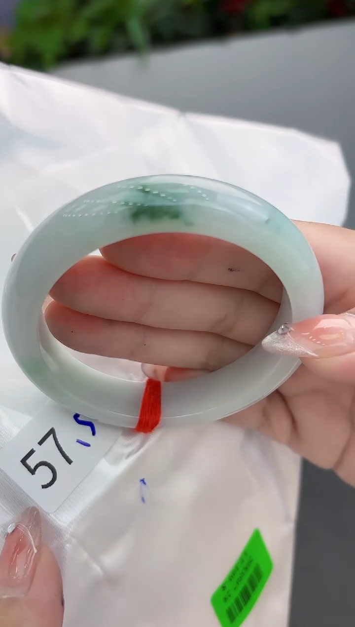 【闪购商品】翡翠手镯未镶嵌翡翠手镯