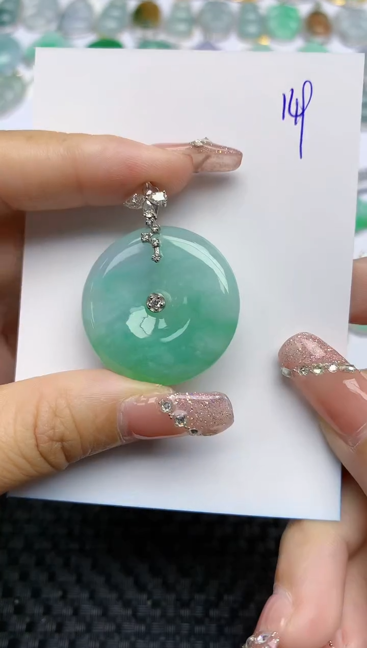 【闪购商品】翡翠颈饰18K金镶嵌149天然A货翡翠 