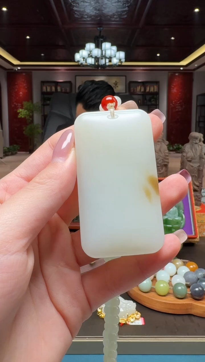 未镶嵌和田玉挂件qml