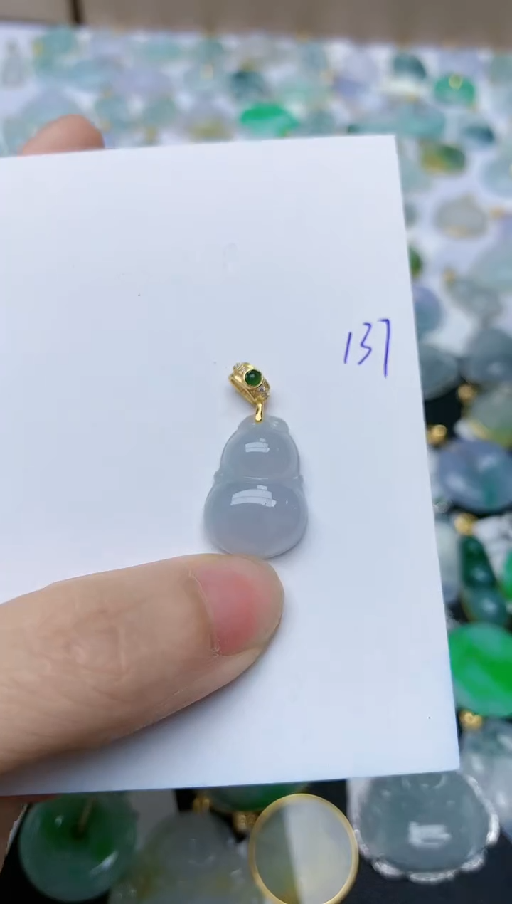 翡翠未镶嵌颈饰天然翡翠A货