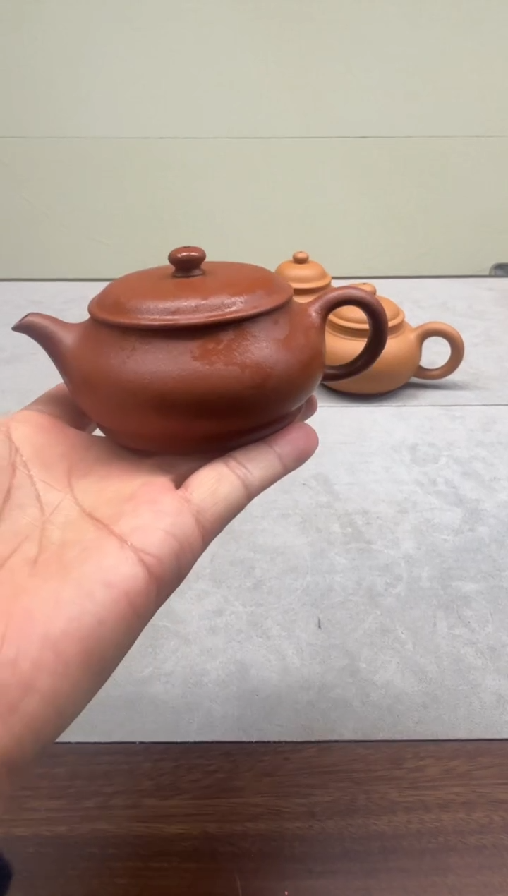茶壶紫砂朱砂微瑕半手明炉