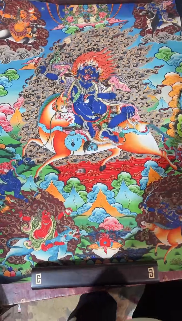 卷轴画龙妹的唐卡tk16