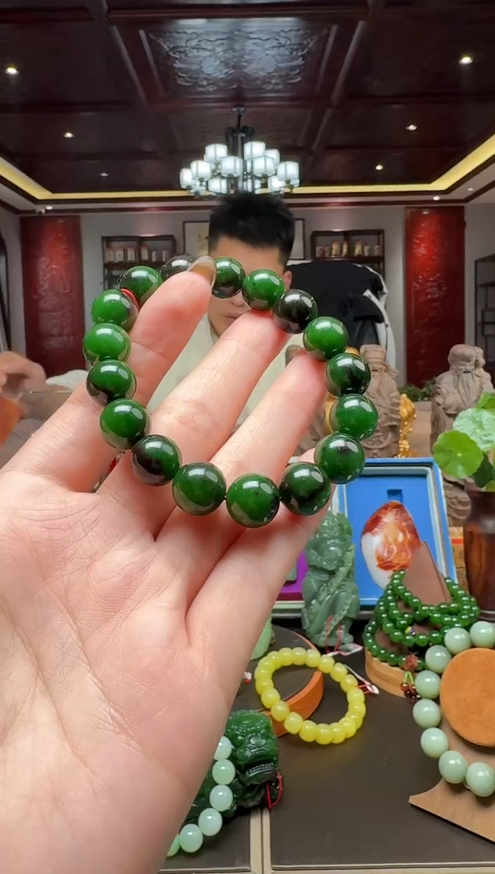 未镶嵌和田玉挂件by12