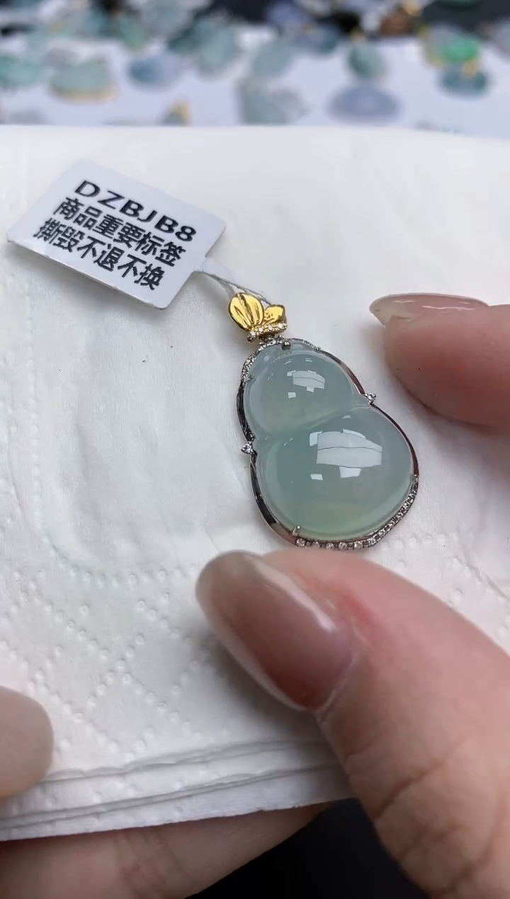 【闪购商品】翡翠颈饰18K金镶嵌天然缅甸翡翠A货