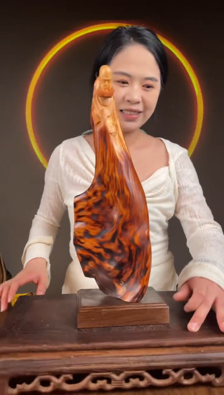 【闪购商品】柏木（崖柏）手工摆件,先抢先得!354