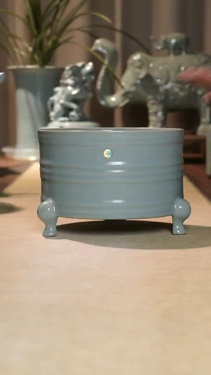 三足尊大号·········