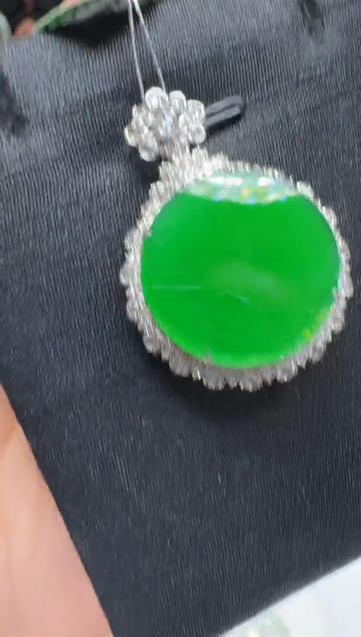 【闪购商品】翡翠吊坠(不含链)18K金镶嵌多样性团购发一件