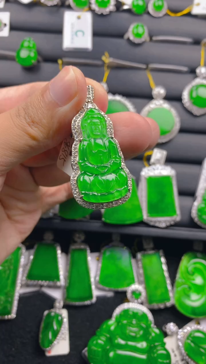 【闪购商品】翡翠颈饰银S925镶嵌11111111