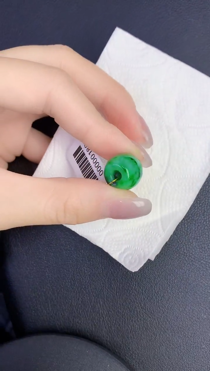 颈饰未镶嵌翡翠缅甸天然翡翠A货