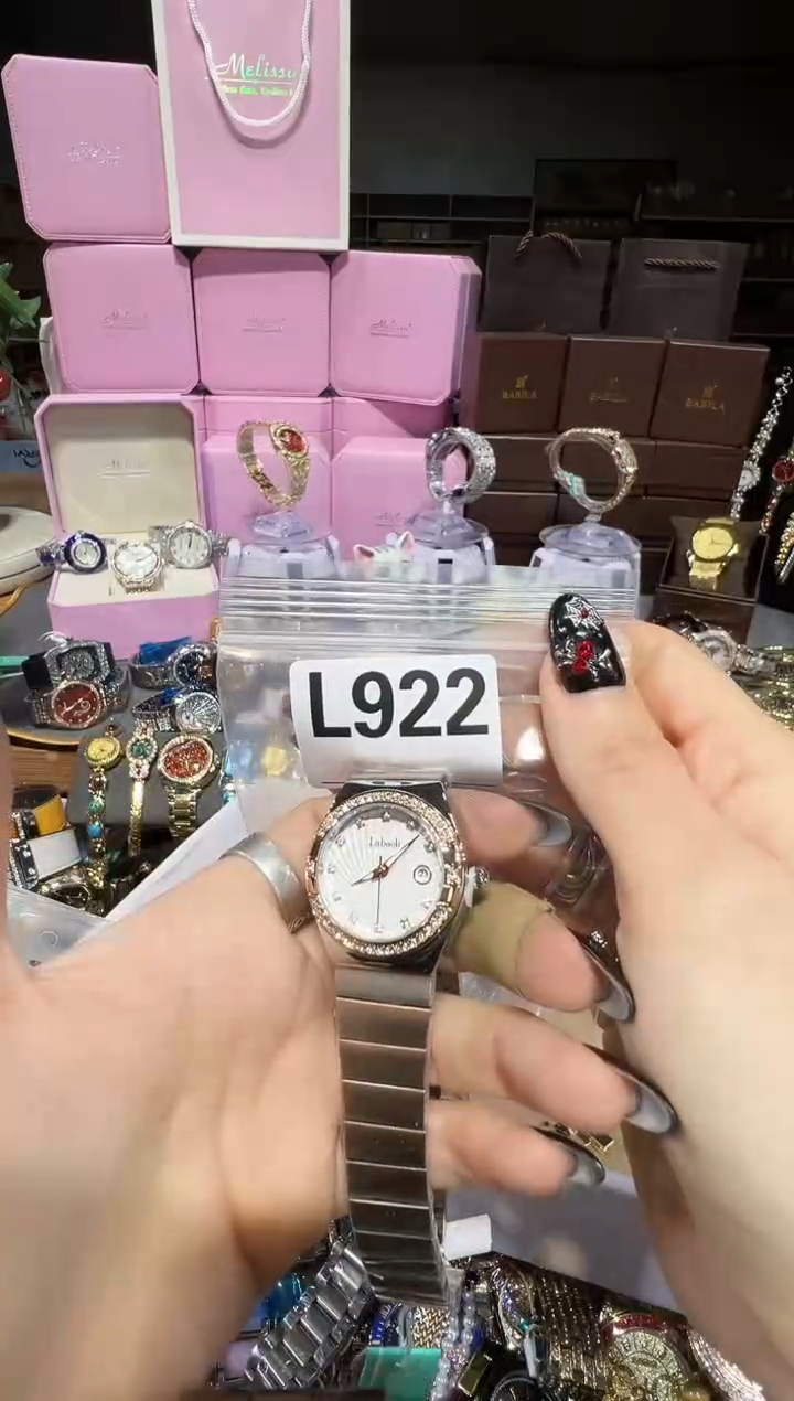 石英机芯不锈钢不锈钢尘直播定闪专用