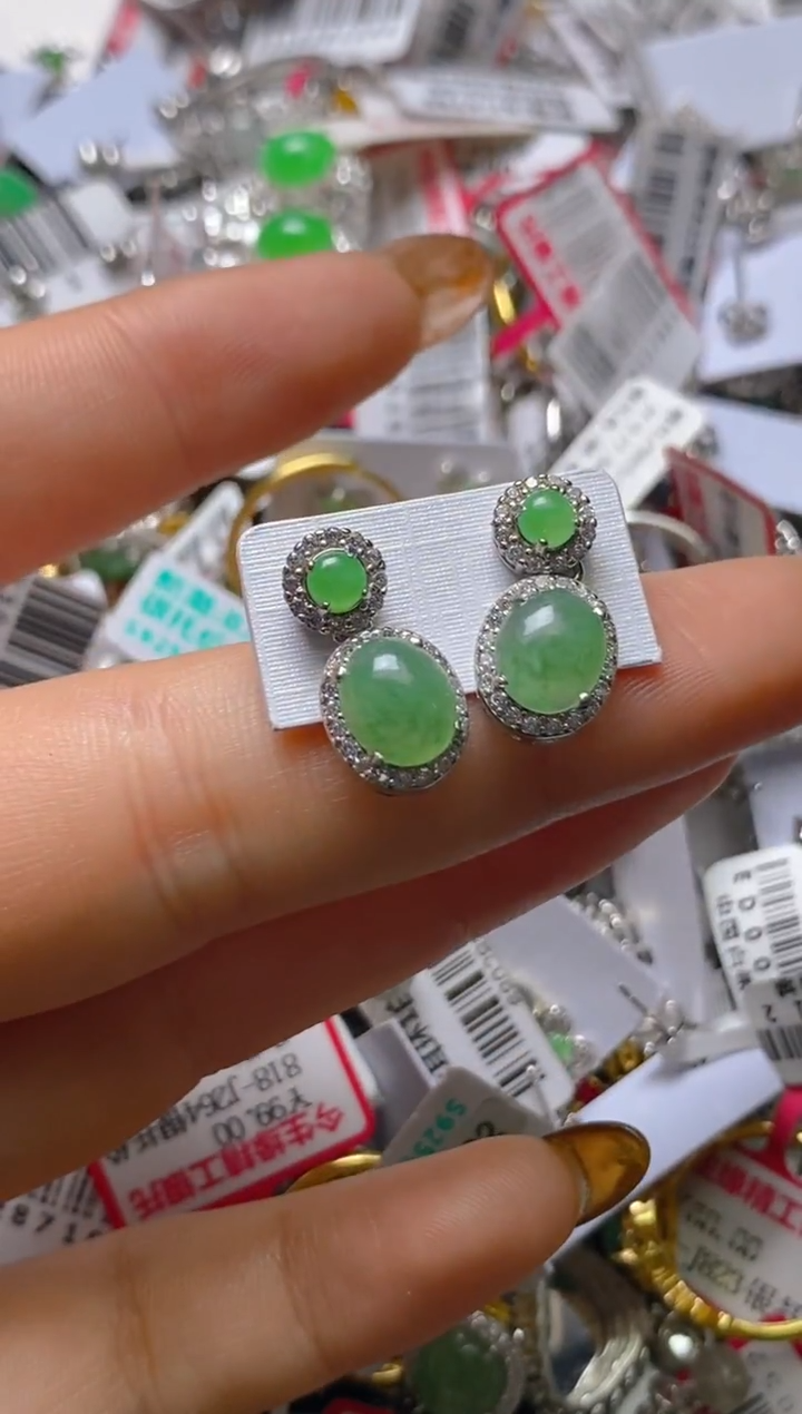 银S925镶嵌戒指翡翠百内无证书