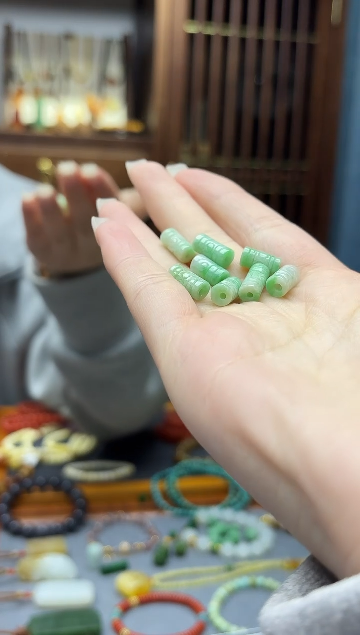 未镶嵌挂件翡翠翡翠桶珠配饰GW多样性发其一