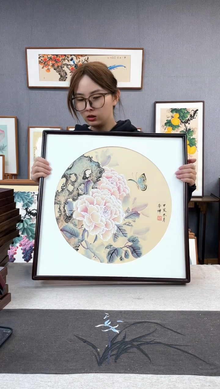 【闪购商品】国画李坤-手绘带框作品-53*53-牡丹