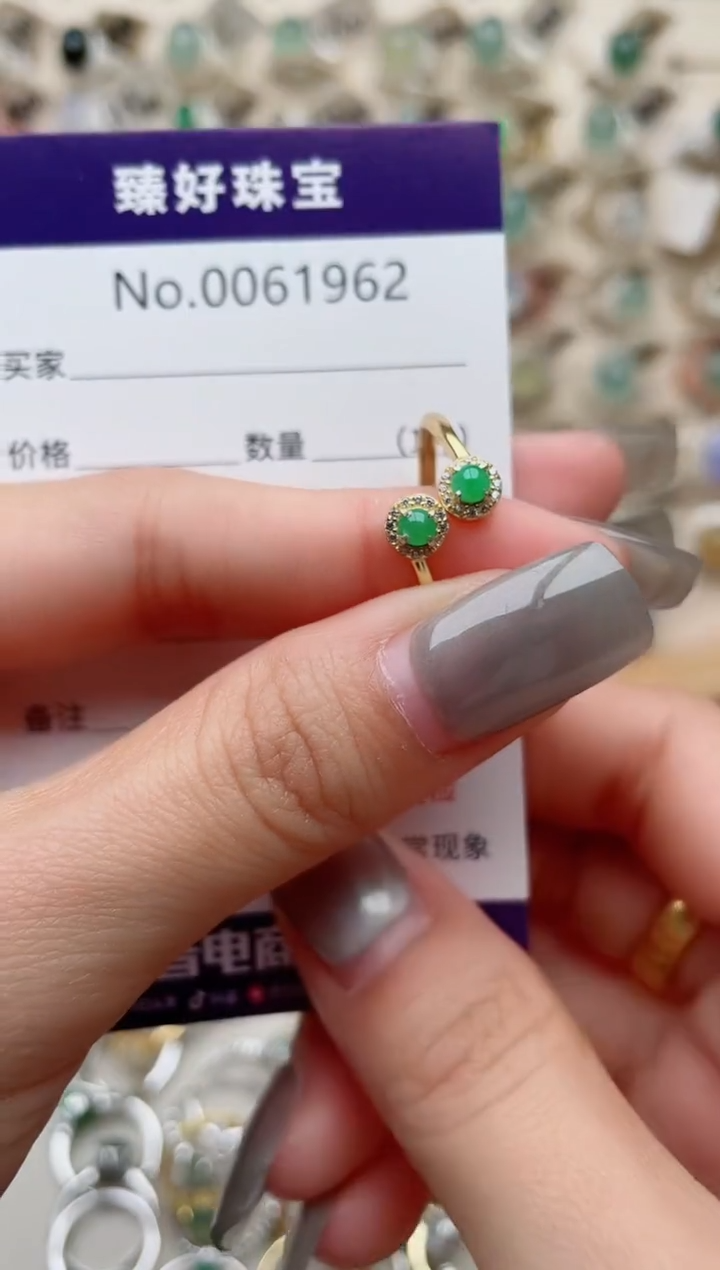 【闪购商品】翡翠戒指银S925镶嵌.......