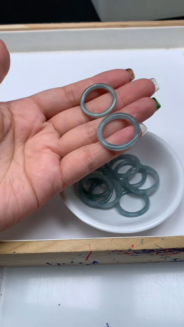 未镶嵌翡翠手饰E219 翡翠 戒圈内径19mm2个12元