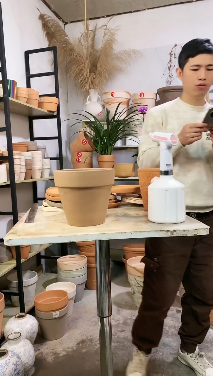 【闪购商品】红陶瑕疵无售后20*18咖啡 1盆无托