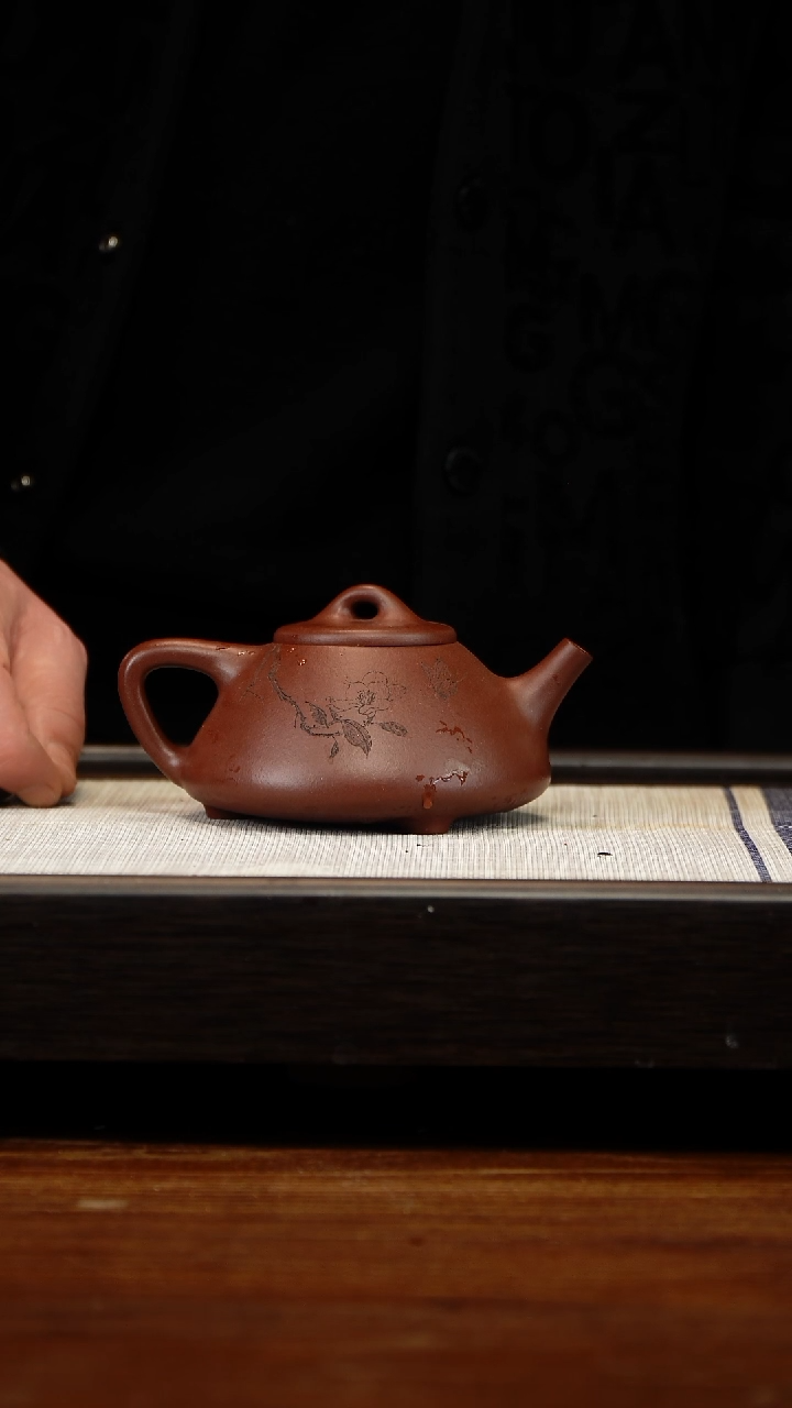 茶壶紫砂云根全手刻绘子冶