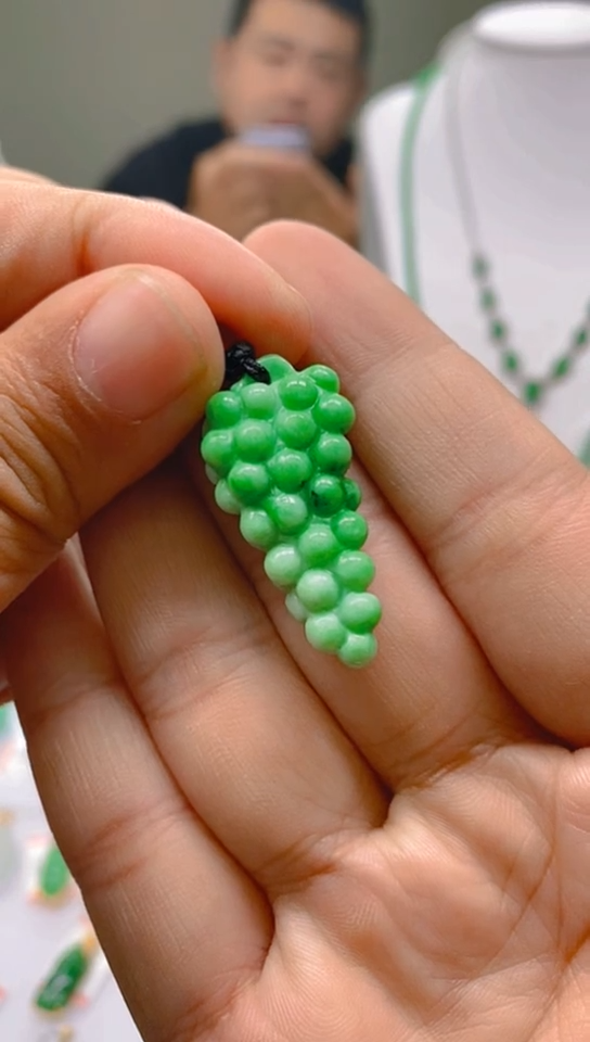 【闪购商品】翡翠颈饰未镶嵌新号开播，全场乱卖